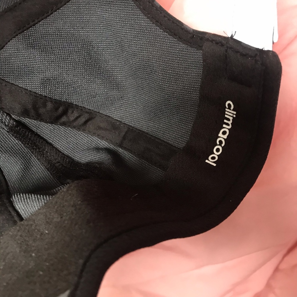 Adidas hat - Picture 6 of 7